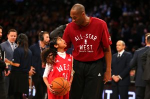 Kobe Bryant warms up with daughter Gianna Bryant during the NBA All-Star Game 2016 at the Air Canada Centre on Feb. 14, 2016, in Toronto, Ontario.(Credit: Elsa/Getty Images)