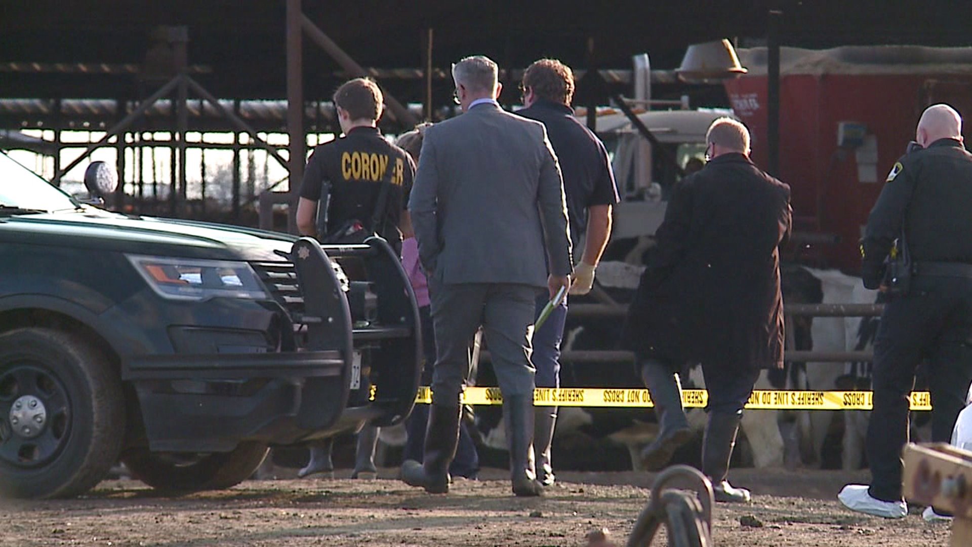 Homicide detectives responded to a dairy farm near Galt after the discovery of a dead man on Jan. 22, 2020. (Credit: KTXL)