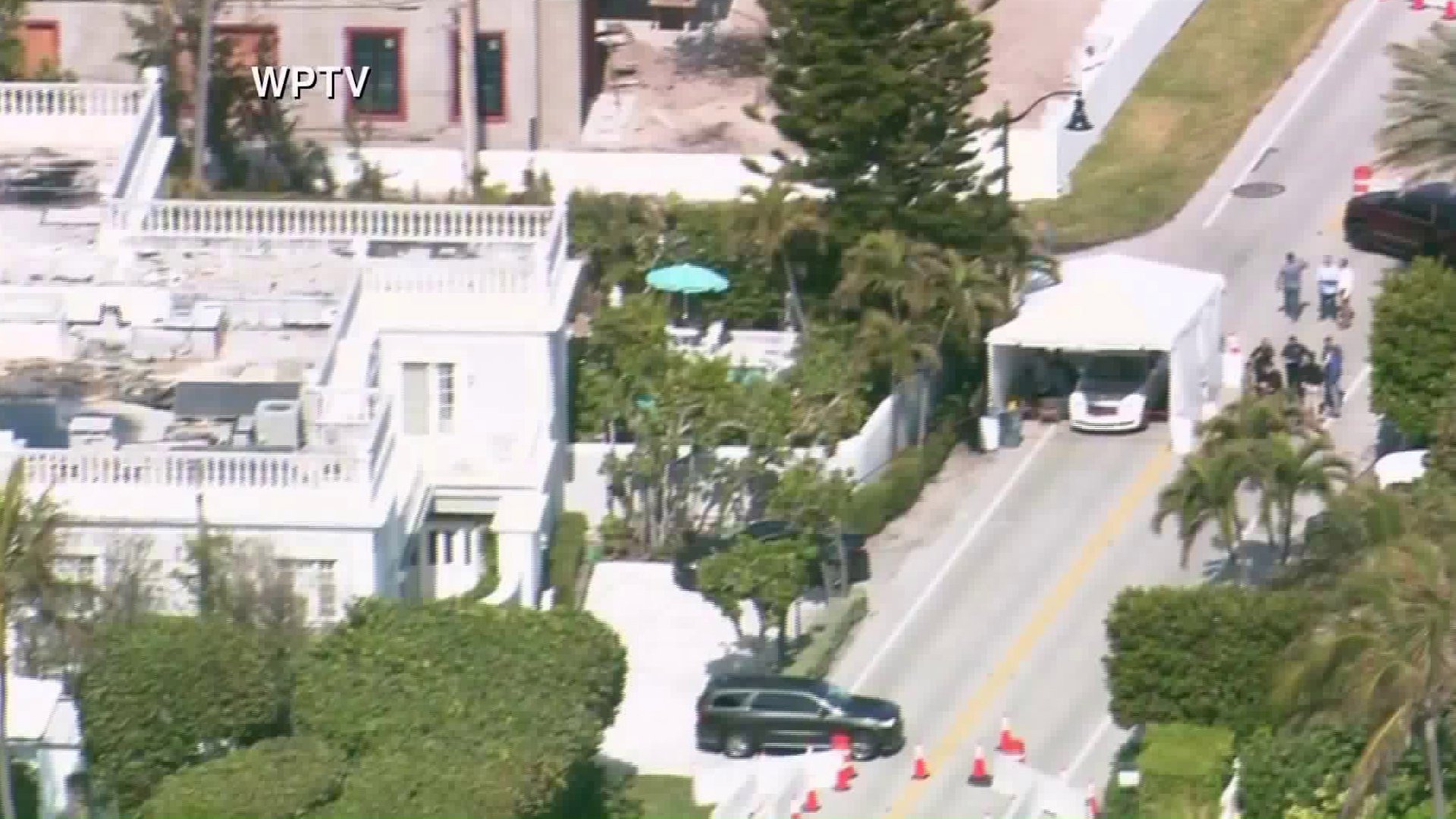 Law enforcement responded to Mar-a-Lago resort in Palm Beach, Florida, on Jan. 31, 2020. (Credit: WPTV)