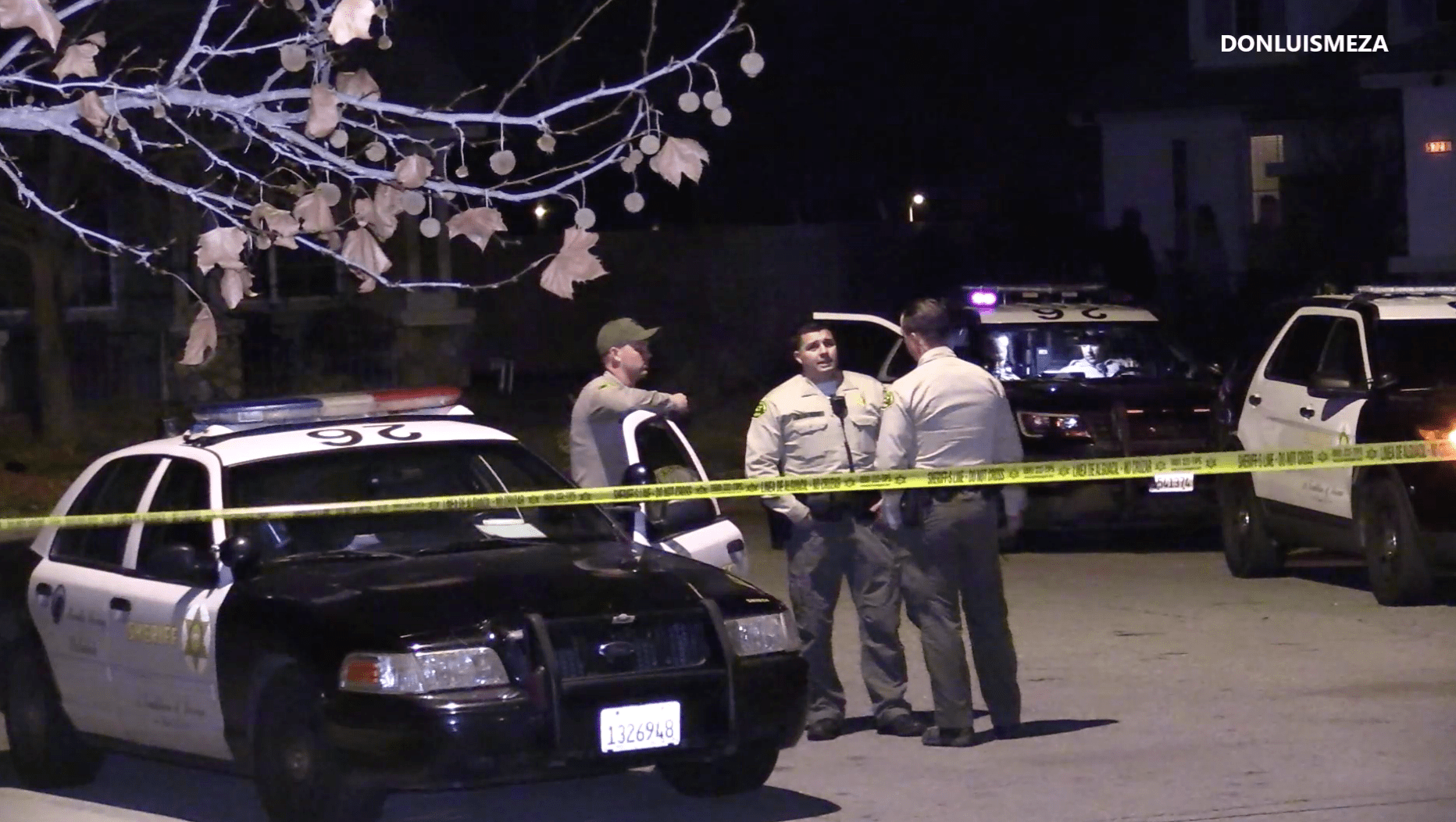 Deputies respond to a call about an unresponsive child in Palmdale on Jan. 24, 2020. (Credit: Don Luis Meza)