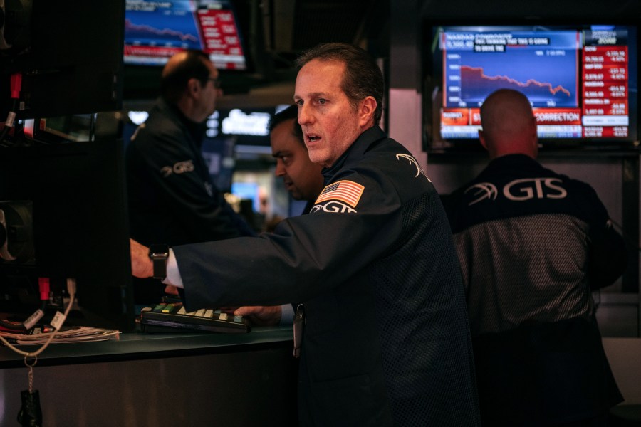 Traders work on the floor of the New York Stock Exchange on Feb. 27, 2020 in New York City. (Scott Heins/Getty Images)