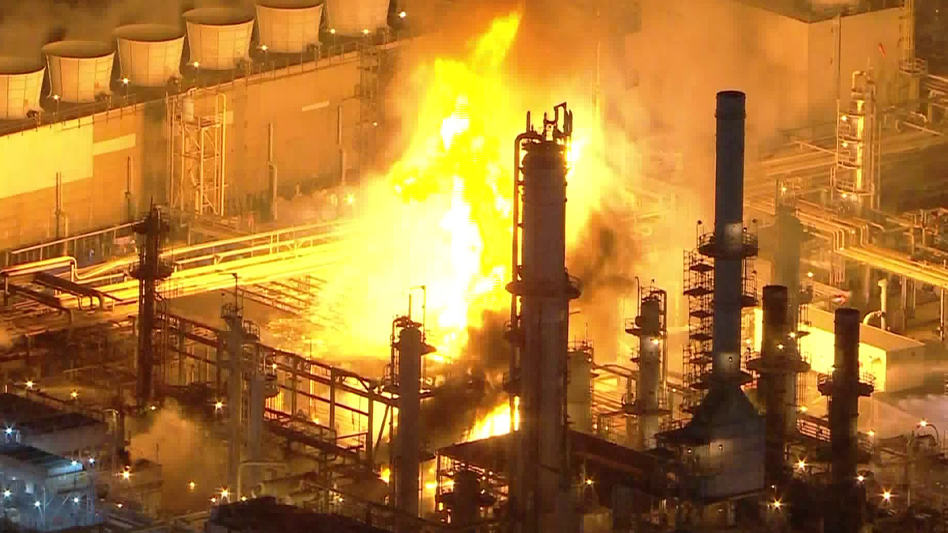 Marathon Petroleum Corporation refinery in Carson caught fire on Feb. 25, 2020. (KTLA)