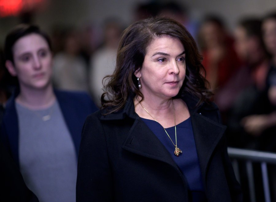 Actress Annabella Sciorra arrives in Manhattan Criminal Court, on January 23, 2020 in New York City. (Credit: JOHANNES EISELE/AFP via Getty Images)