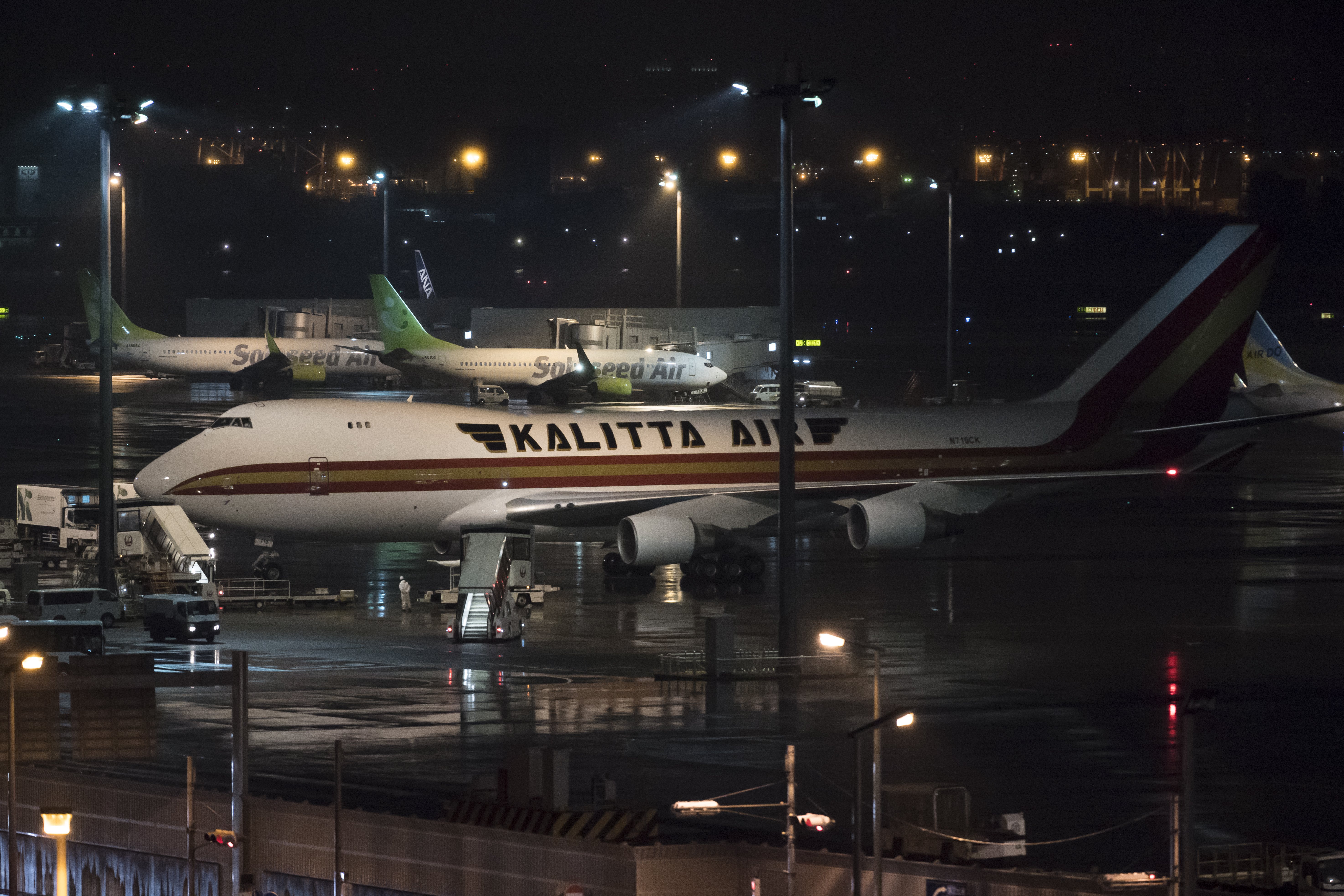 A Kalitta Air passenger aircraft, chartered by the U.S. government, arrives at Haneda airport on Feb. 16, 2020 in Tokyo, Japan. The U.S. has become the first country to offer to repatriate citizens on the Diamond Princess cruise ship while it remains quarantined in Yokohama Port due to the coronavirus outbreak. (Credit: Photo by Tomohiro Ohsumi/Getty Images)