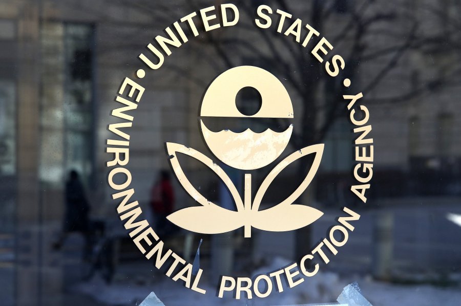 The U.S. Environmental Protection Agency's (EPA) logo is displayed on a door at its headquarters on March 16, 2017 in Washington, DC. (Justin Sullivan/Getty Images)