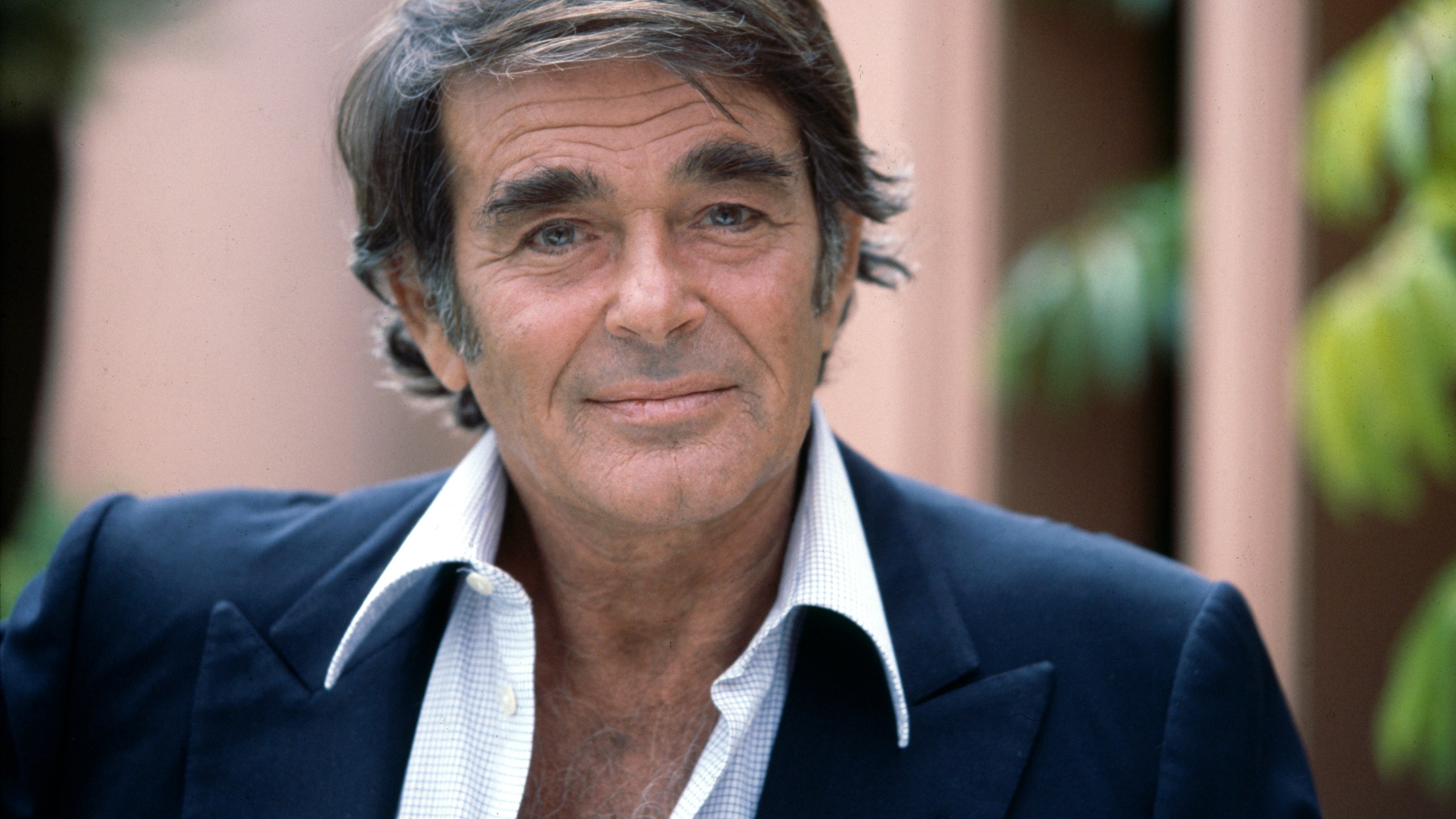 Stuart Whitman appears in a photo taken sometime during the 1970s. (CBS via Getty Images)