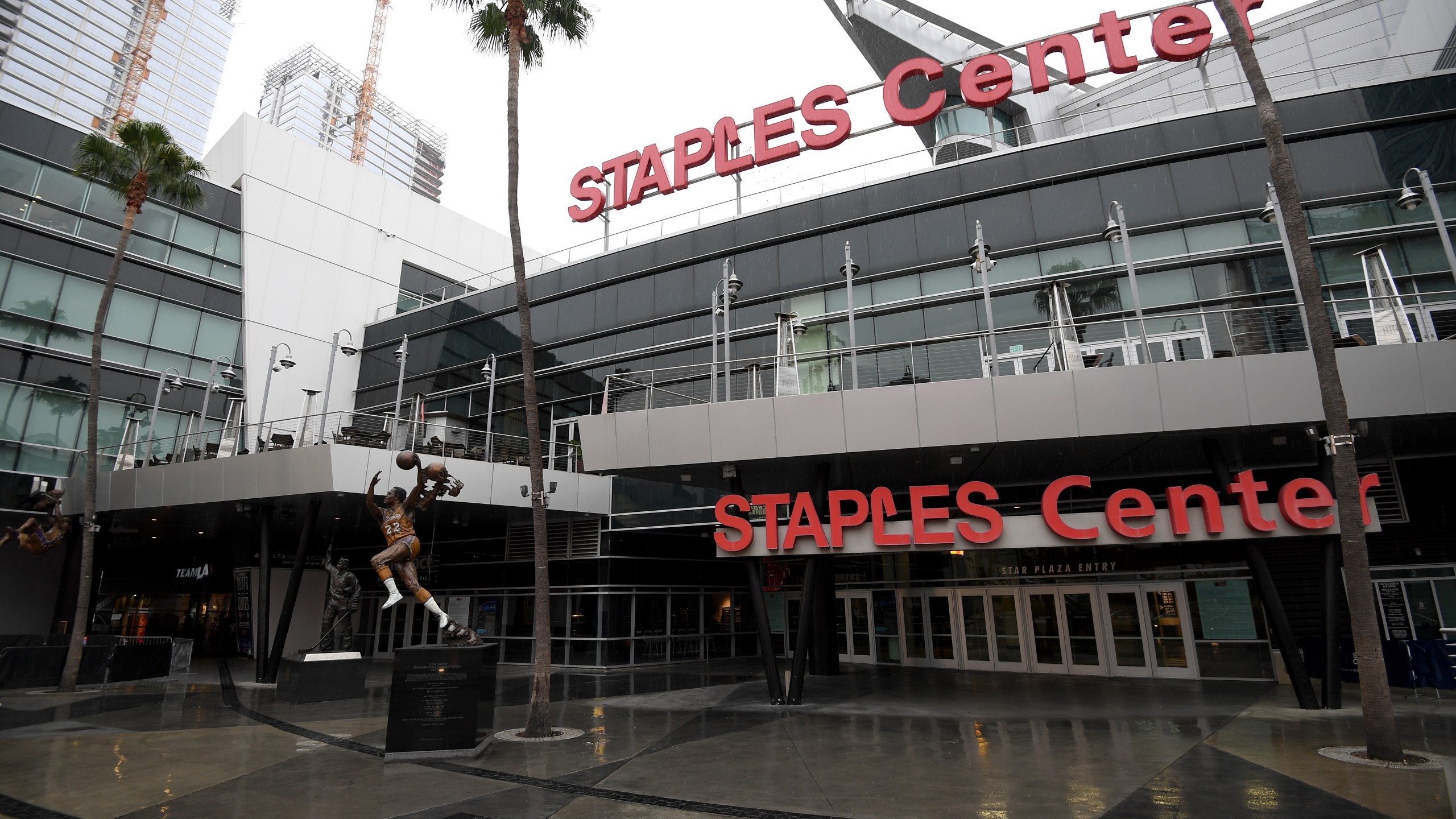 The scene was empty outside Staples Center on March 12, 2020 after both the NHL and NBA postponed their seasons due to coronavirus concerns. (Harry How/Getty Images)