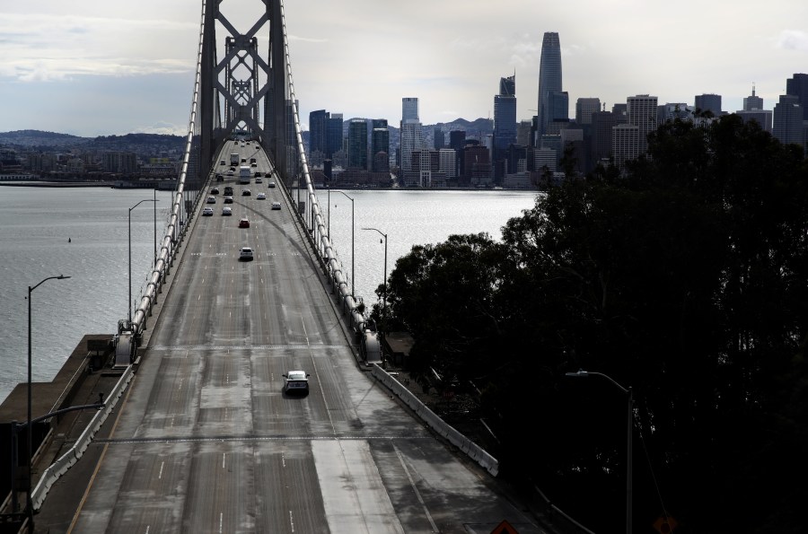 Light traffic crosses the San Francisco – Oakland Bay Bridge during normal commute hours on March 17, 2020. (Justin Sullivan/Getty Images)