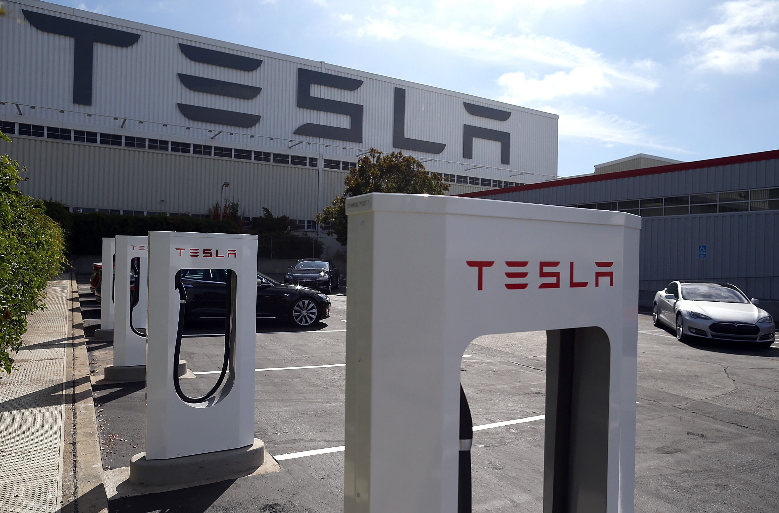 The Tesla Factory is seen on Aug. 16, 2013 in Fremont, California. (Justin Sullivan/Getty Images)