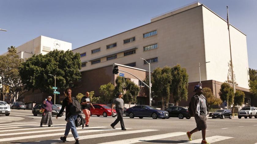 The Stanley Mosk Courthouse, which is the main civil courthouse of the Superior Court of Los Angeles County, in downtown Los Angeles. ( Los Angeles Times)