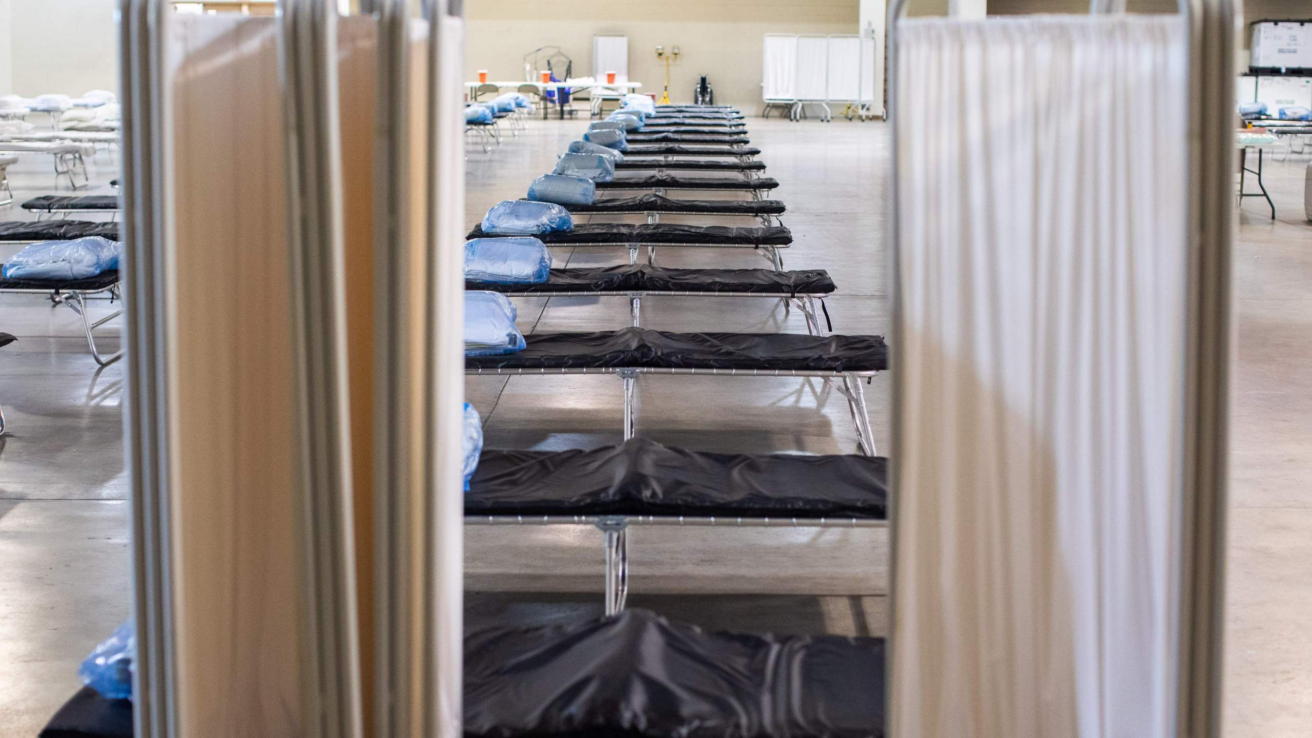 A temporary hospital set up by members of the California National Guard is seen in Indio on March 29, 2020. (Credit: Apu Gomes / AFP / Getty Images)