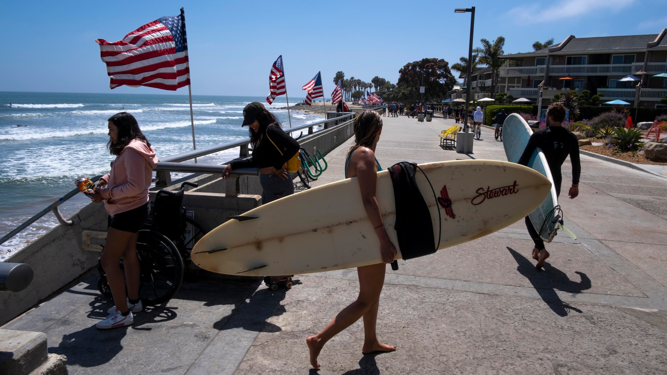 People enjoy the less restricted beachfront over Memorial Day weekend May 24, 2020 in Ventura. (Brent Stirton/Getty Images)