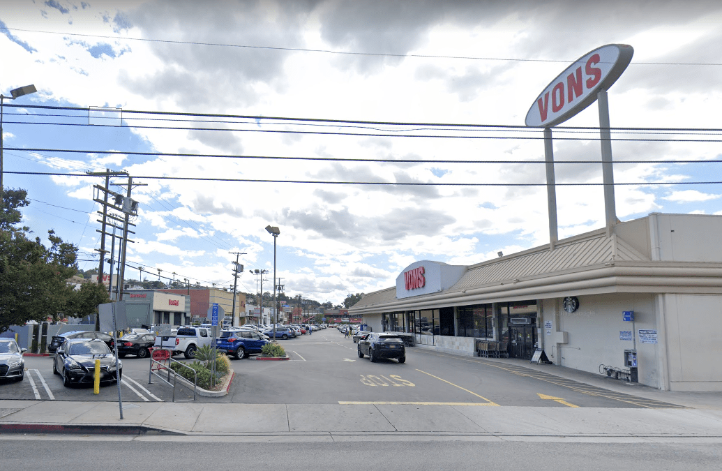 A grocery store parking lot in the 4000 block of Laurel Canyon Boulevard in Studio City is shown in a Street View image from Google Maps.