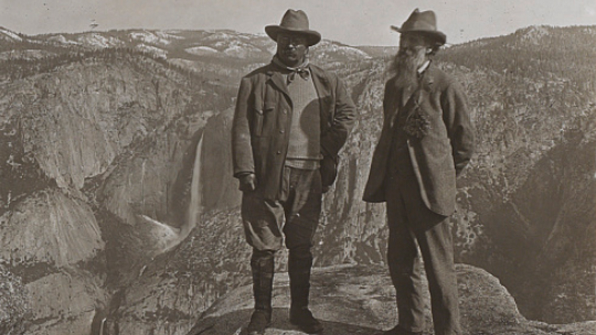 Theodore Roosevelt (left) and John Muir on Glacier Point above Yosemite Valley, California, in 1903. (via Library of Congress)