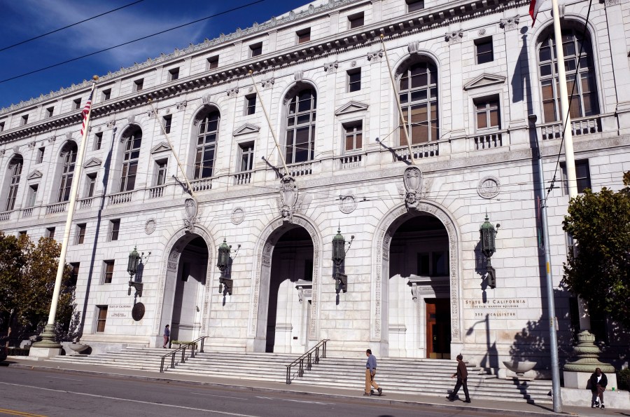 People walk past the Earl Warren Building that houses the California Supreme Court in San Francisco on Jan. 2, 2019. (Eric Risberg/Associated Press)