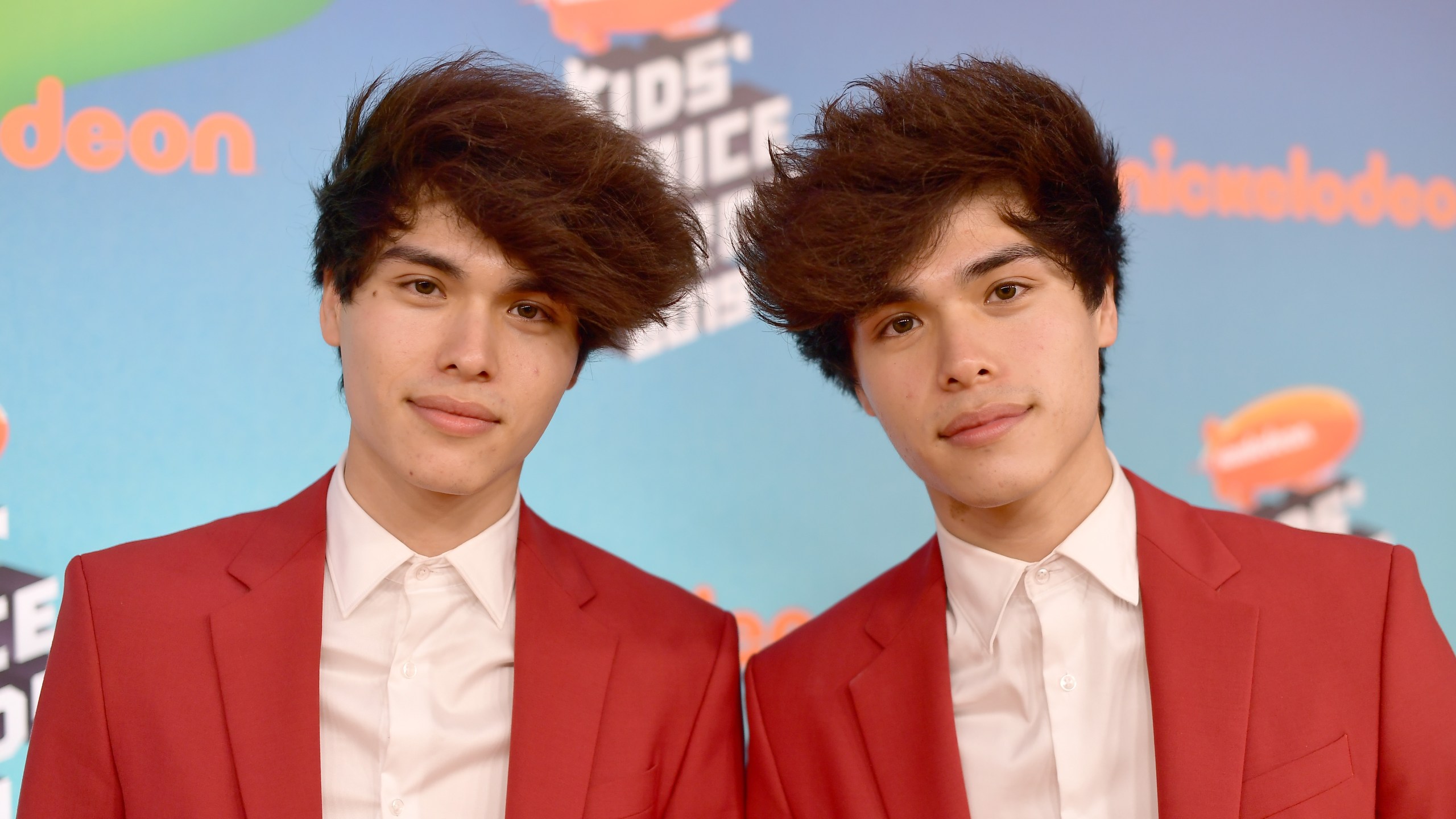 Alex Stokes, left, and Alan Stokes attend Nickelodeon's 2019 Kids' Choice Awards in Los Angeles on March 23, 2019. (Matt Winkelmeyer / Getty Images)