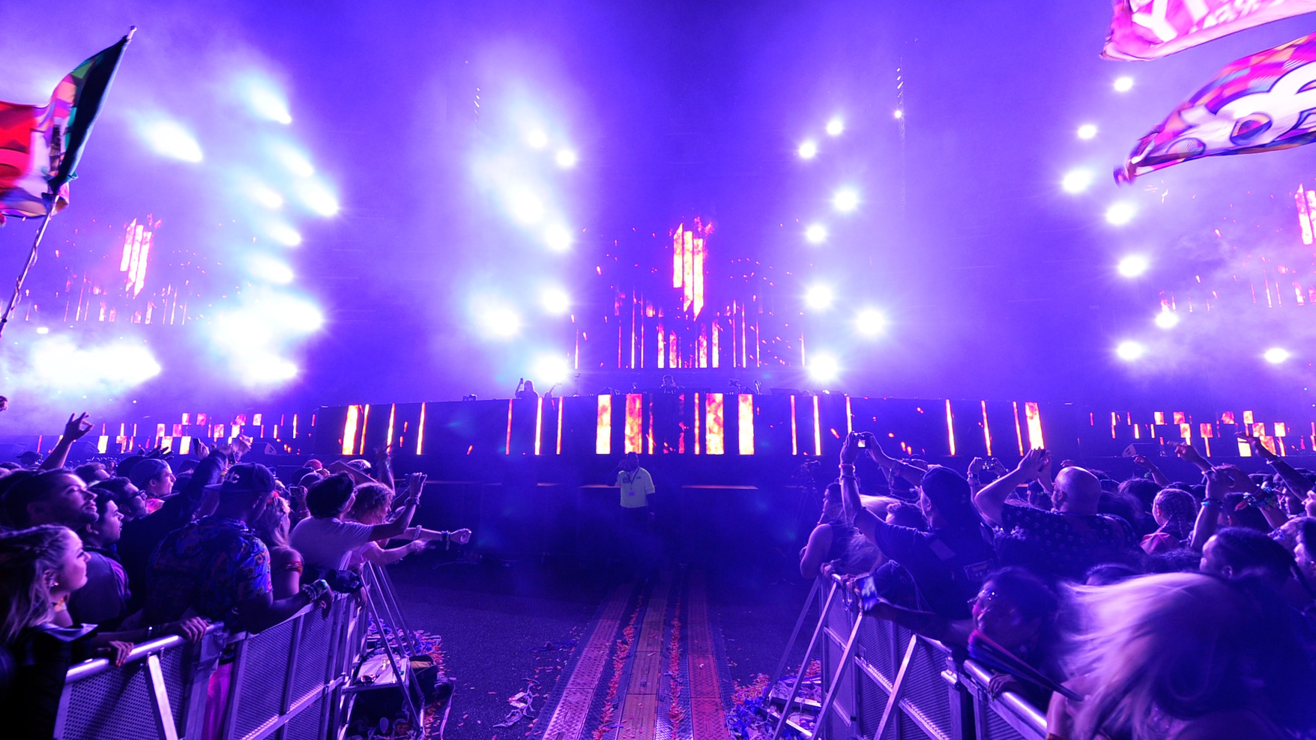 Fans react during a performance by DJ/producer Nitti Gritti at the Electric Daisy Carnival Las Vegas 2019 at the Las Vegas Motor Speedway on May 18, 2019 in Las Vegas, Nevada. (Steven Lawton/Getty Images