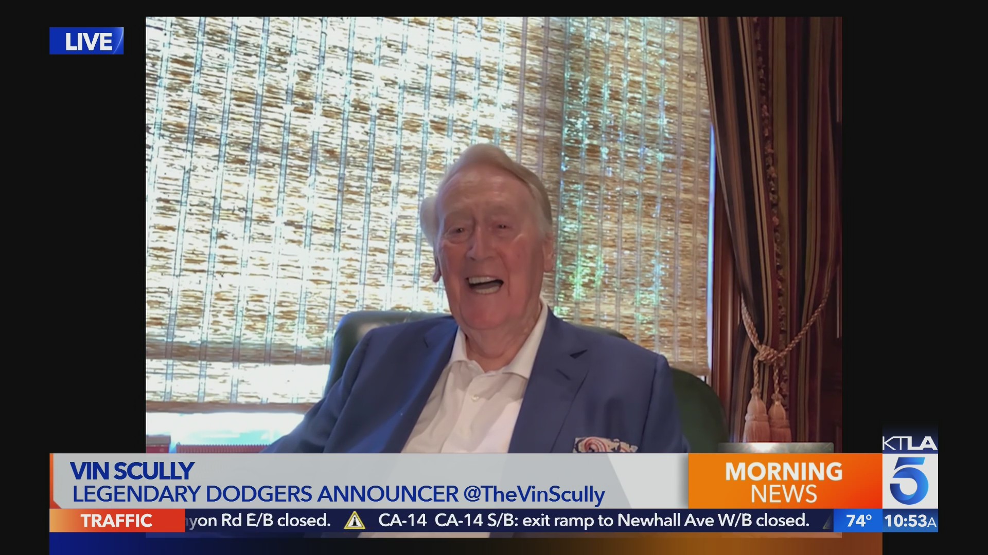 Vin Scully shares sports history