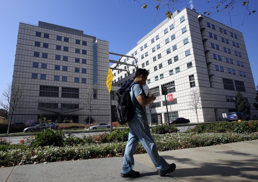 An analysis of patients who came to UCLA clinics and hospitals this past winter to be treated for coughs suggests the novel coronavirus may have reached Los Angeles by Christmas.(Francine Orr / Los Angeles Times)