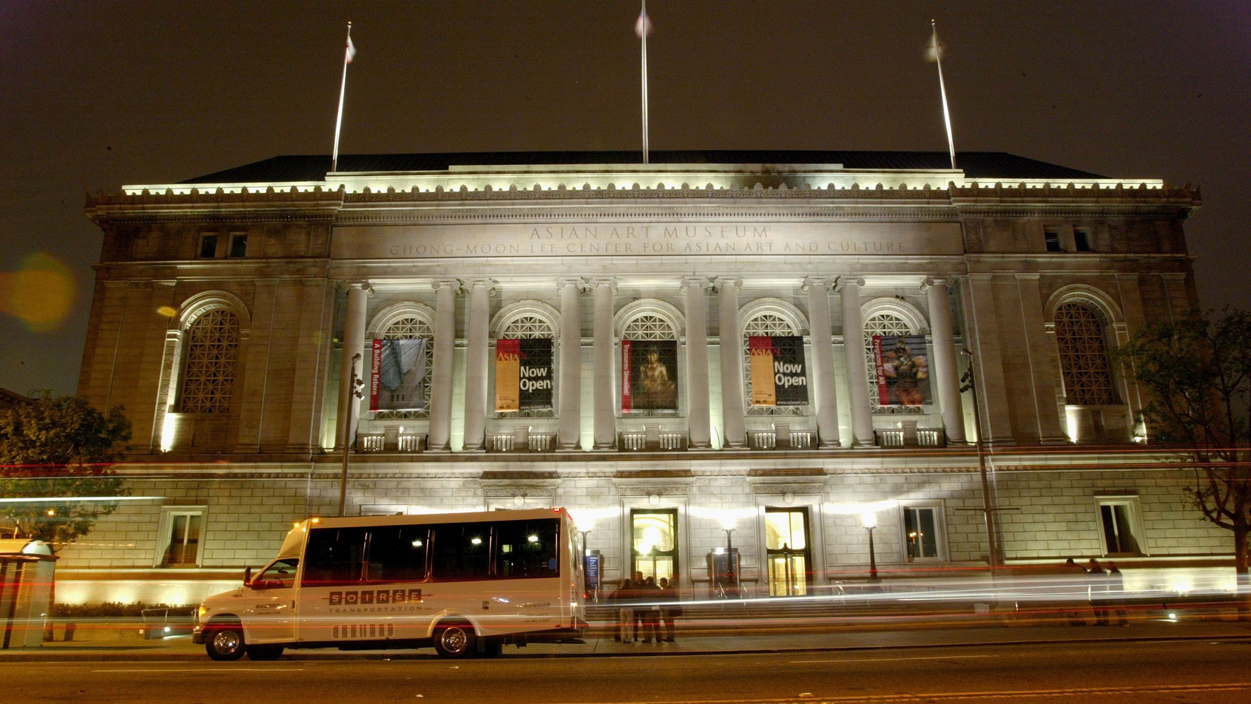 The exterior of the Asian Art Museum is seen on June 7, 2003, in San Francisco. (Justin Sullivan/Getty Images)