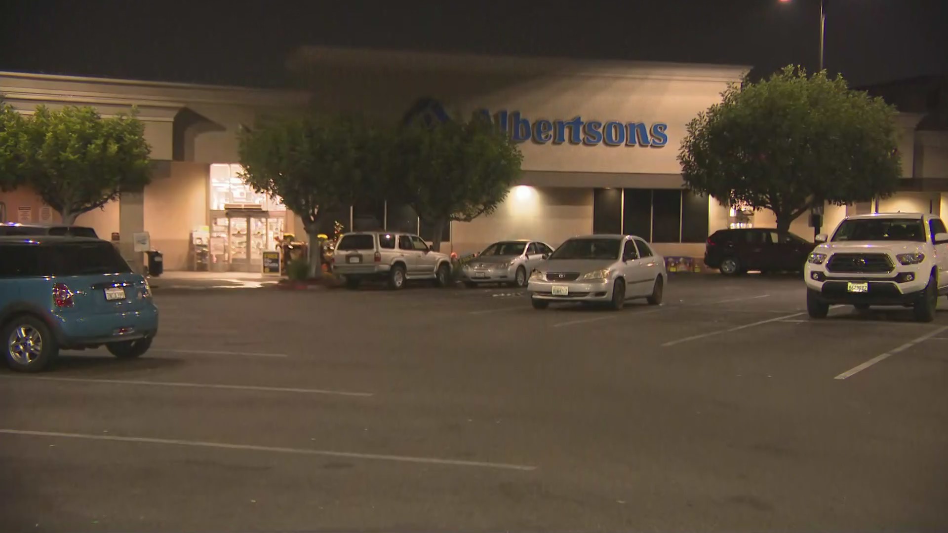 An Albertsons store is Los Feliz is seen in this file photo. (KTLA)