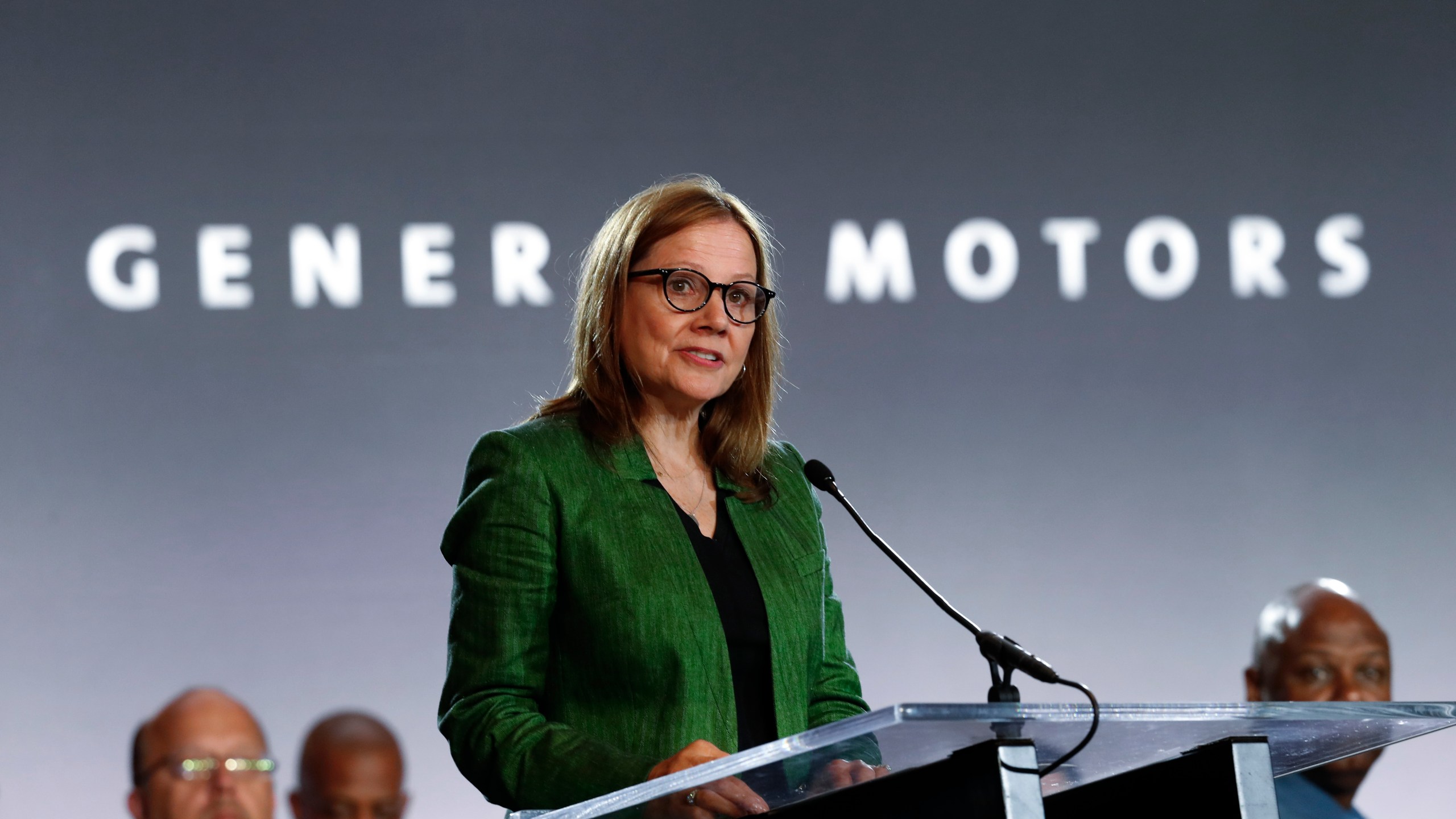 In this July 16, 2019 file photo, General Motors Chairman and Chief Executive Officer Mary Barra speaks during the opening of their contract talks with the United Auto Workers in Detroit. General Motors says it will no longer support the Trump administration in legal efforts to end California's right to set its own clean-air standards. Barra said in a letter Monday, Nov. 23, 2020 to environmental groups that GM will pull out of the lawsuit, and it urges other automakers to do so. (AP Photo/Paul Sancya)