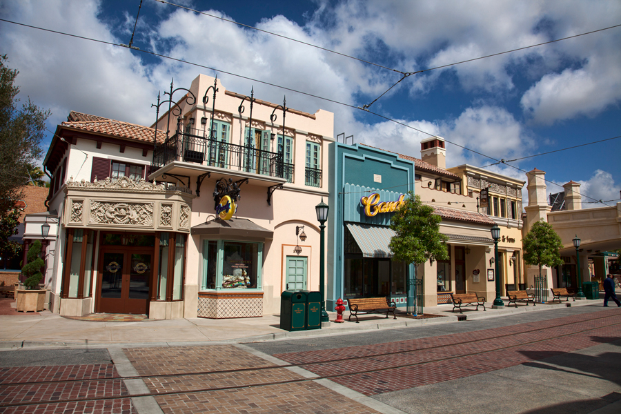 A view of Buena Vista Street in Disney California Adventure theme park. (Disneyland Resort)