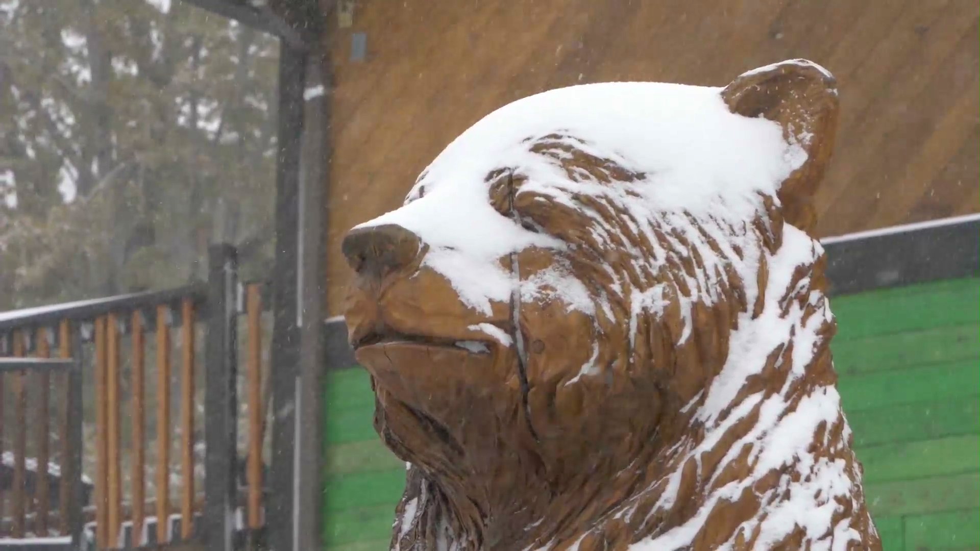 File photo of snow falling in Big Bear. (KTLA)