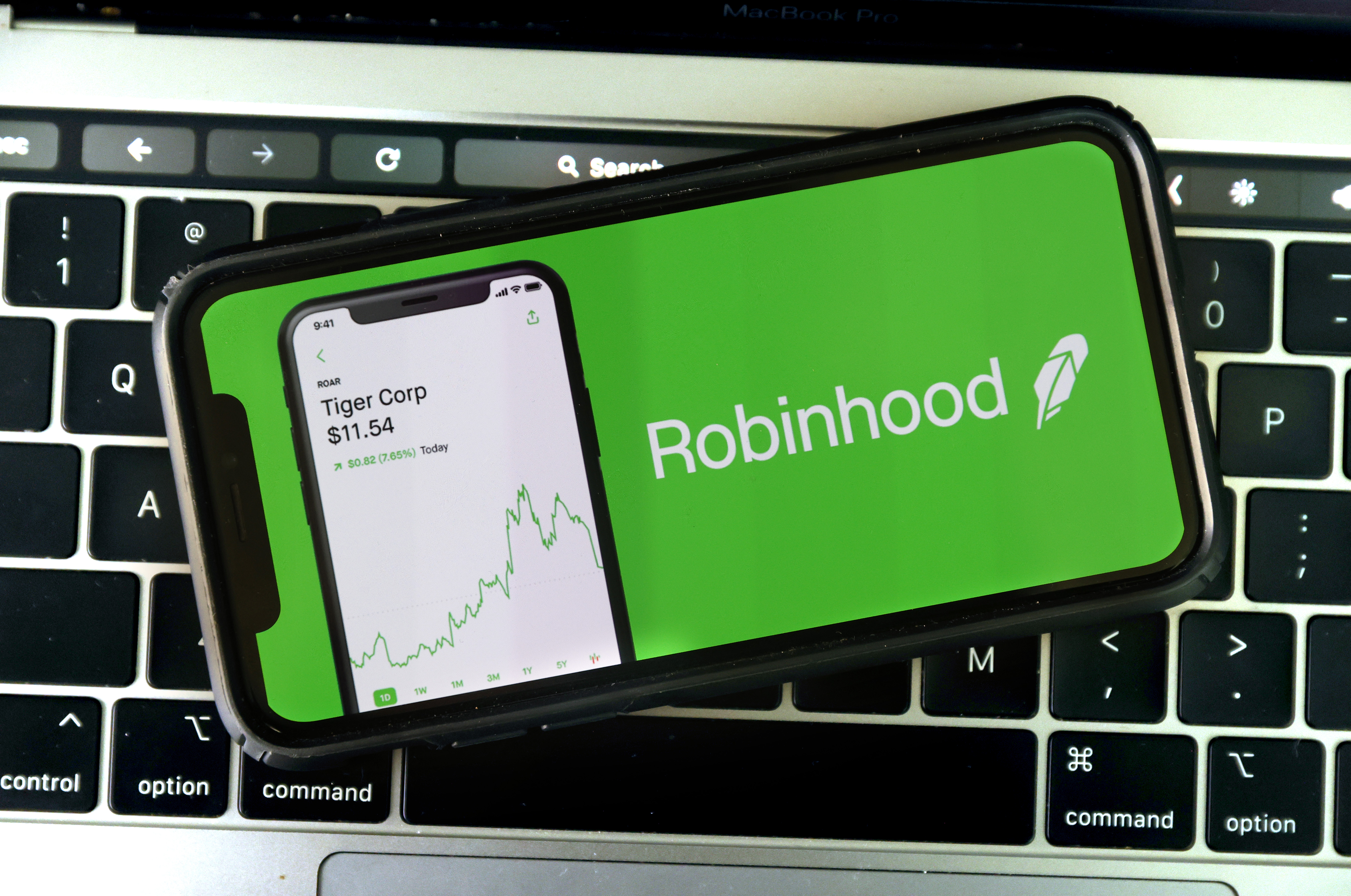 In this photo illustration, the Robinhood logo is displayed on an iPhone on December 17, 2020 in San Anselmo. (Justin Sullivan/Getty Images)