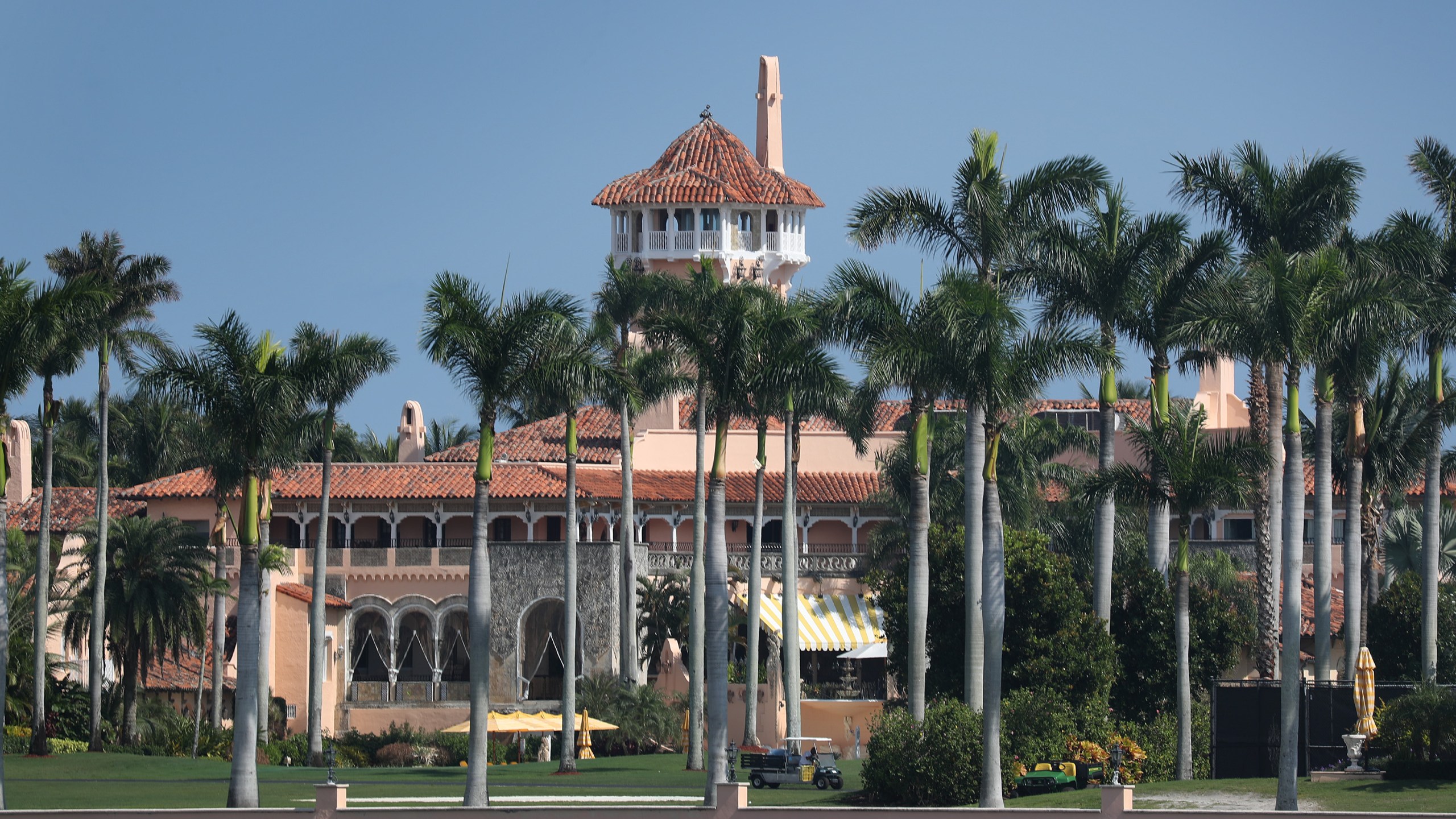 Former President Donald Trump's Mar-a-Lago resort is seen in 2019 in Palm Beach, Florida. (Joe Raedle/Getty Images)