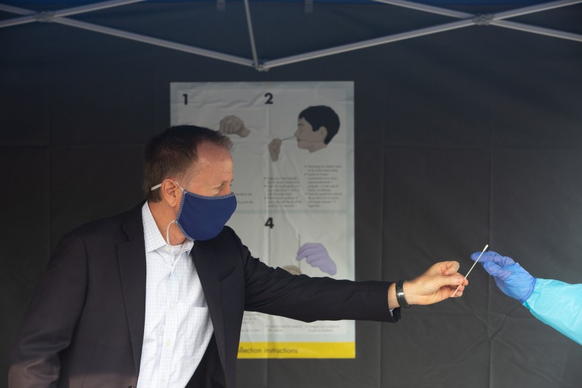 LAUSD Superintendent Austin Beutner takes a coronavirus test in September 2020 at Harry Bridges Span School in Wilmington in September 2020.(Gabriella Angotti-Jones/Los Angeles Times)