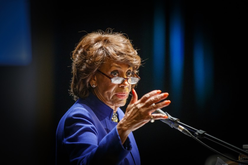 Rep. Maxine Waters (D-Los Angeles) hosts a community meeting in January of last year.(Allen J. Schaben / Los Angeles Times)