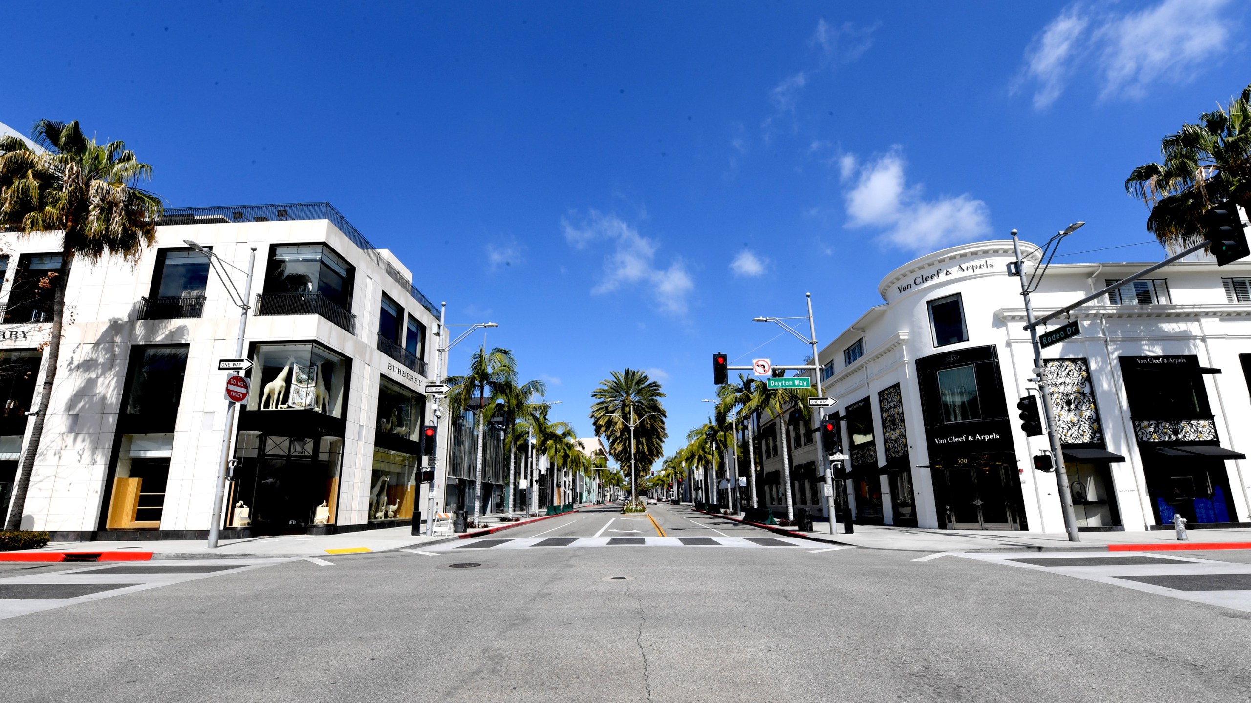 Rodeo Drive is shown on April 11, 2020 in Beverly Hills, California. (Kevin Winter/Getty Images)