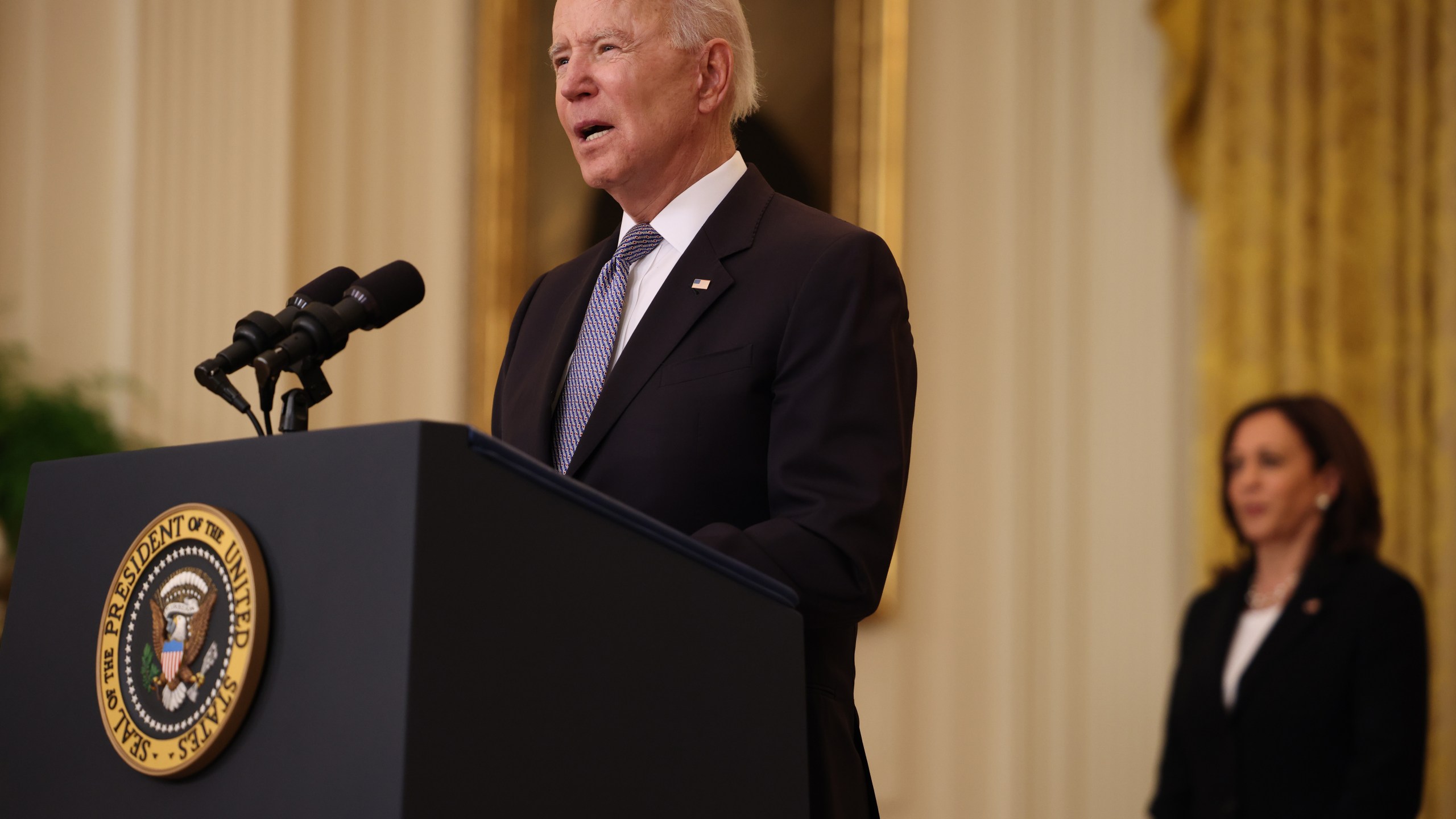 U.S. President Joe Biden, joined by Vice President Kamala Harris, gives an update on his administration’s COVID-19 response and vaccination program in the East Room of the White House on May 17, 2021, in Washington, D.C. Biden announced that the U.S. will send 20 million doses of Pfizer, Moderna and Johnson & Johnson COVID-19 vaccines abroad on top of the 60 million AstraZeneca doses already planned for export. (Anna Moneymaker/Getty Images)