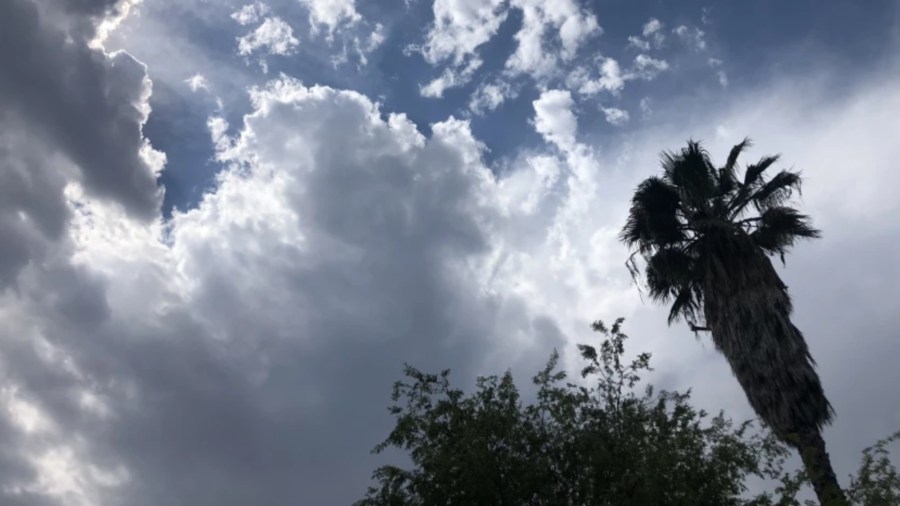 Clouds brought some isolated light showers Thursday morning to Orange County, then the San Gabriel Valley.(Hayley Smith / Los Angeles Times)