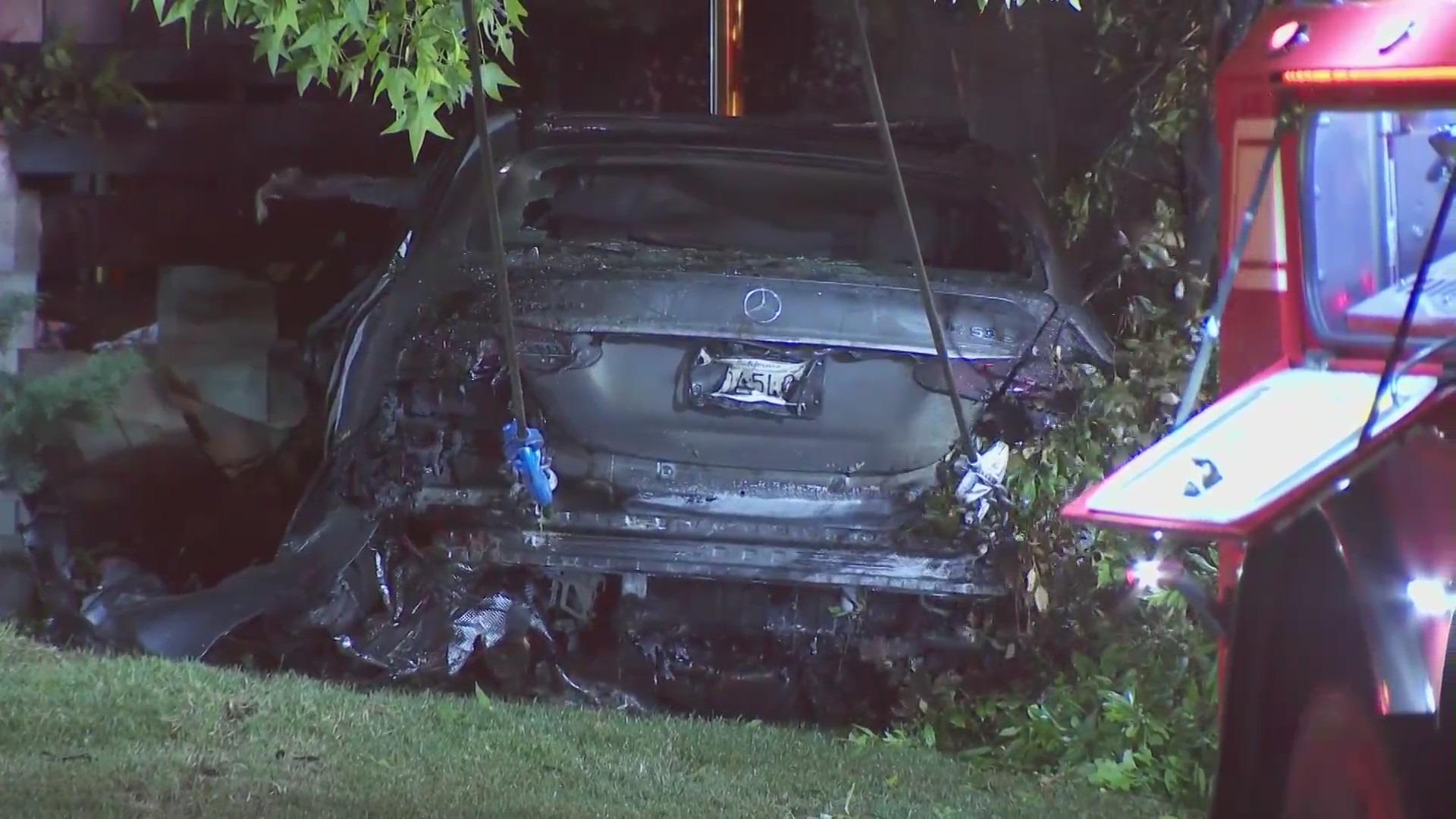 A vehicle seen after a deadly crash in Hancock Park June 11, 2021. (KTLA)