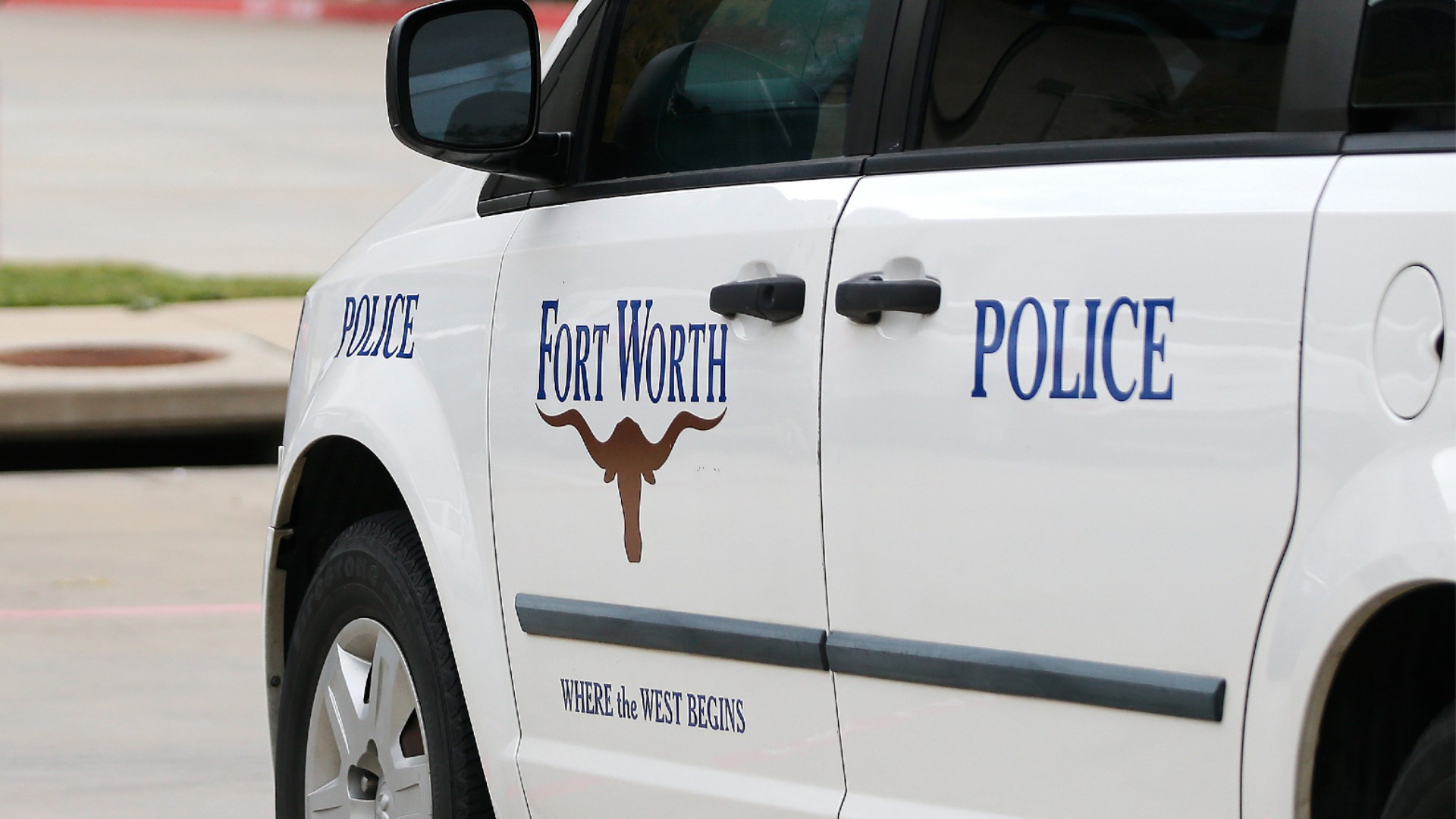 A Fort Worth Police Department vehicle is seen in a file photo. (Stewart F. House/Getty Images)