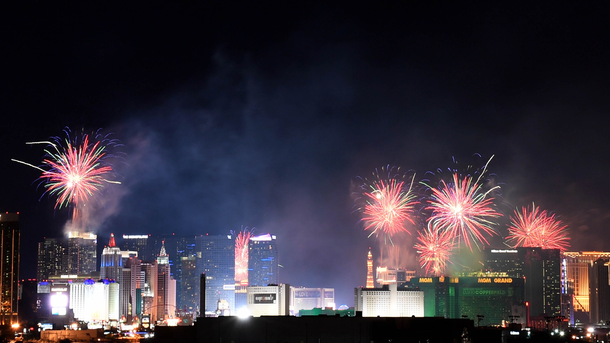 Fireworks illuminate the skyline over the Las Vegas Strip during an eight-minute-long pyrotechnics show put on by Fireworks by Grucci titled "America's Party" during a New Year's Eve celebration on Jan. 1, 2019, in Las Vegas, Nevada.(Ethan Miller/Getty Images)