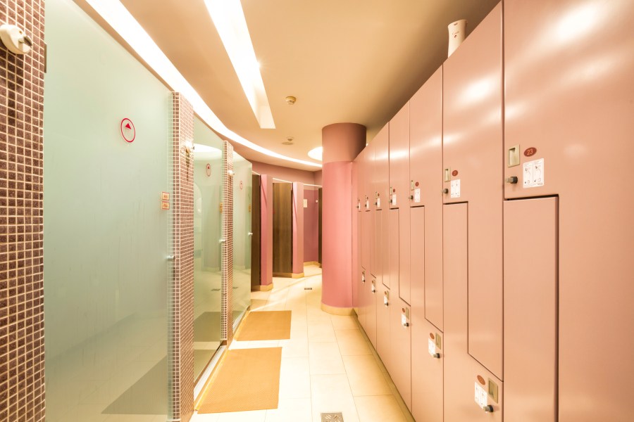 A women’s locker room is seen in this undated file photo. (Getty Images)