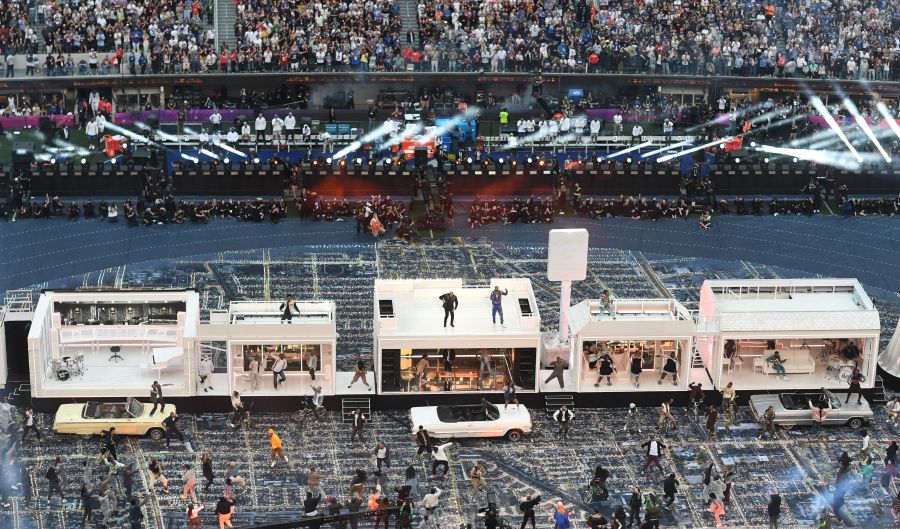 Dr. Dre and Snoop Dogg perform during the halftime show of Super Bowl LVI at SoFi Stadium in Inglewood on Feb. 13, 2022. (VALERIE MACON/AFP via Getty Images)