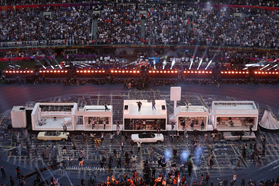 Dr. Dre and Snoop Dogg perform during the Pepsi Super Bowl LVI Halftime Show at SoFi Stadium on Feb. 13, 2022 in Inglewood. (Gregory Shamus/Getty Images)