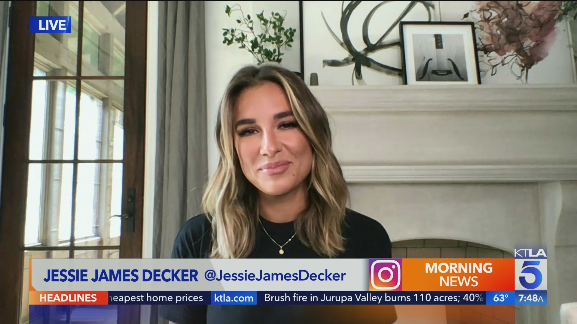 Jessie James Decker