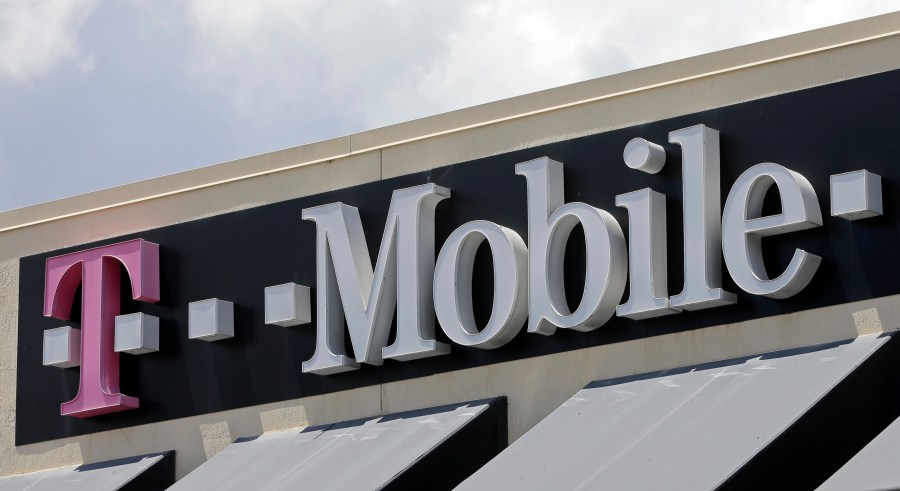 T Mobile store exterior