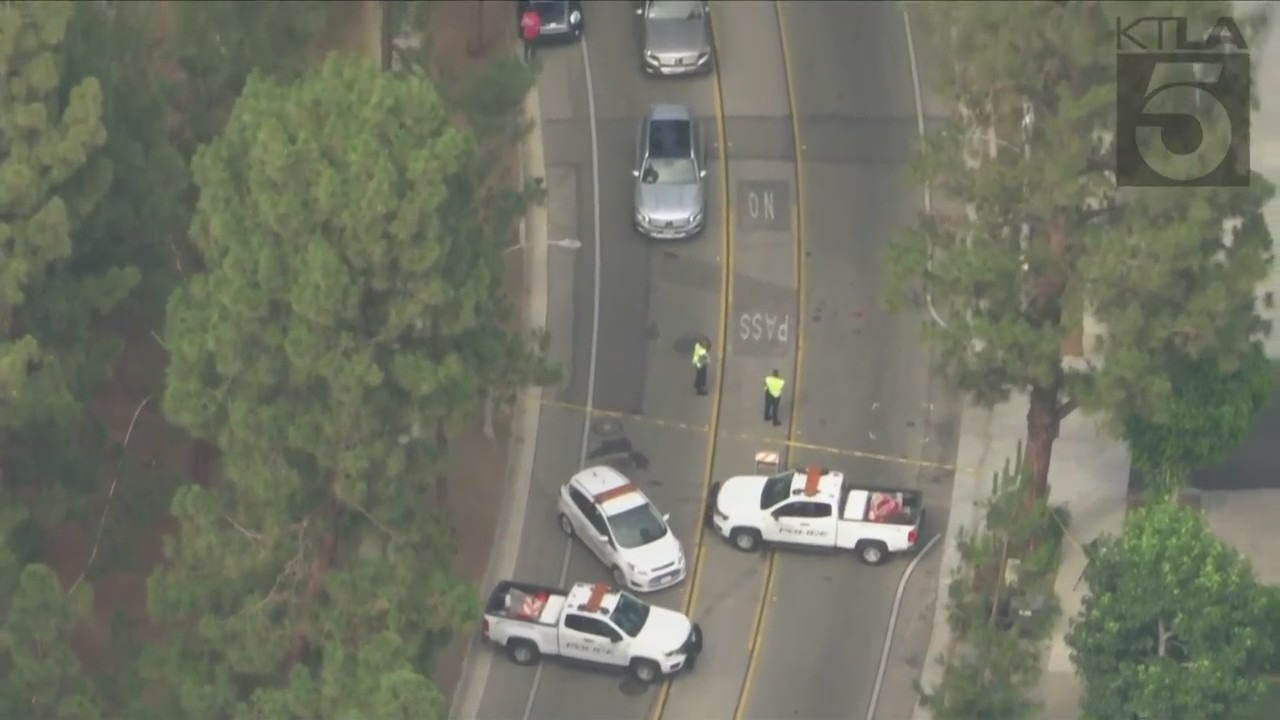 Officials are investigating a deadly fall in Beverly Hills on July 28, 2022. (KTLA)