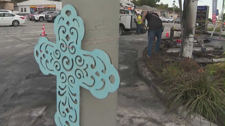 Windsor Hills Crash Makeshift Memorial