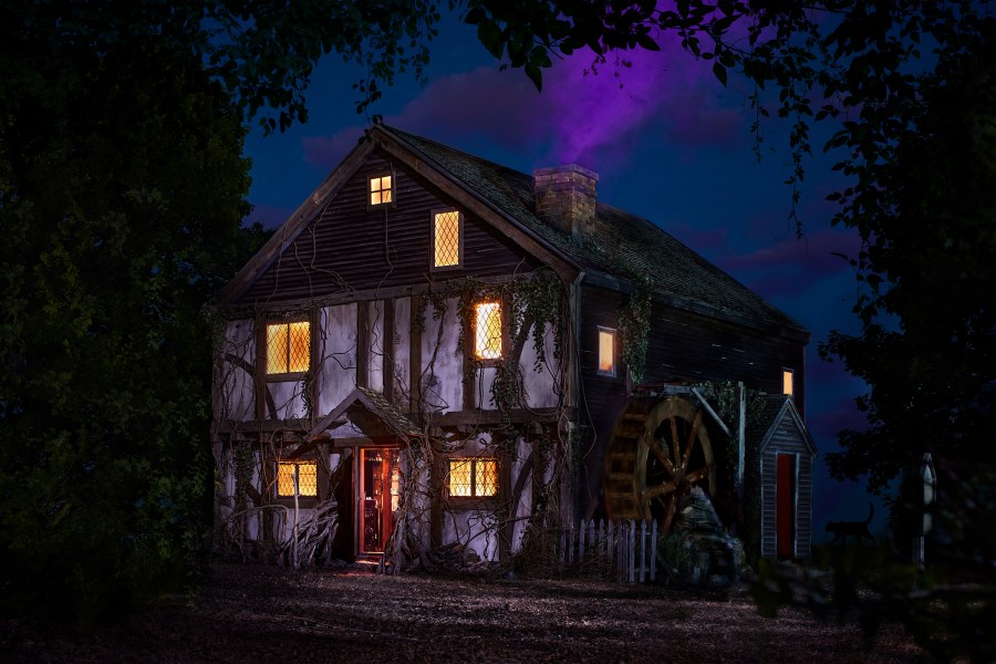 Airbnb is offering a spooky stay in a recreation of the Sanderson Sisters' cottage from Hocus Pocus.