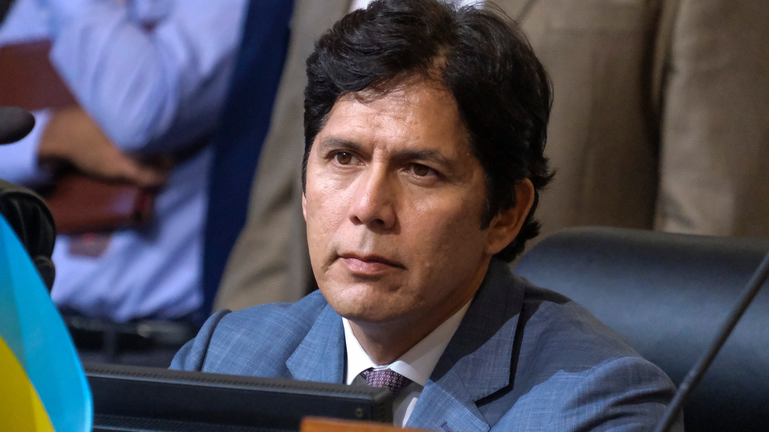 Los Angeles City Council member Kevin de León sits in chamber before starting the Los Angeles City Council meeting on Oct. 11, 2022. (Ringo H.W. Chiu/Associated Press)