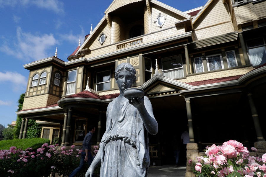 Winchester Mystery House