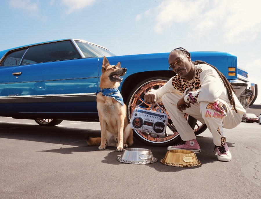 Snoop Dogg debuts Snoop Doggie Doggs pet accessories