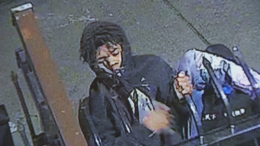 Security camera captured thieves who struck a Silver Lake dispensary on Dec. 28, 2022. 